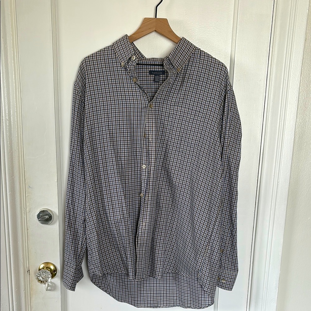 Men’s Plaid Button-Down